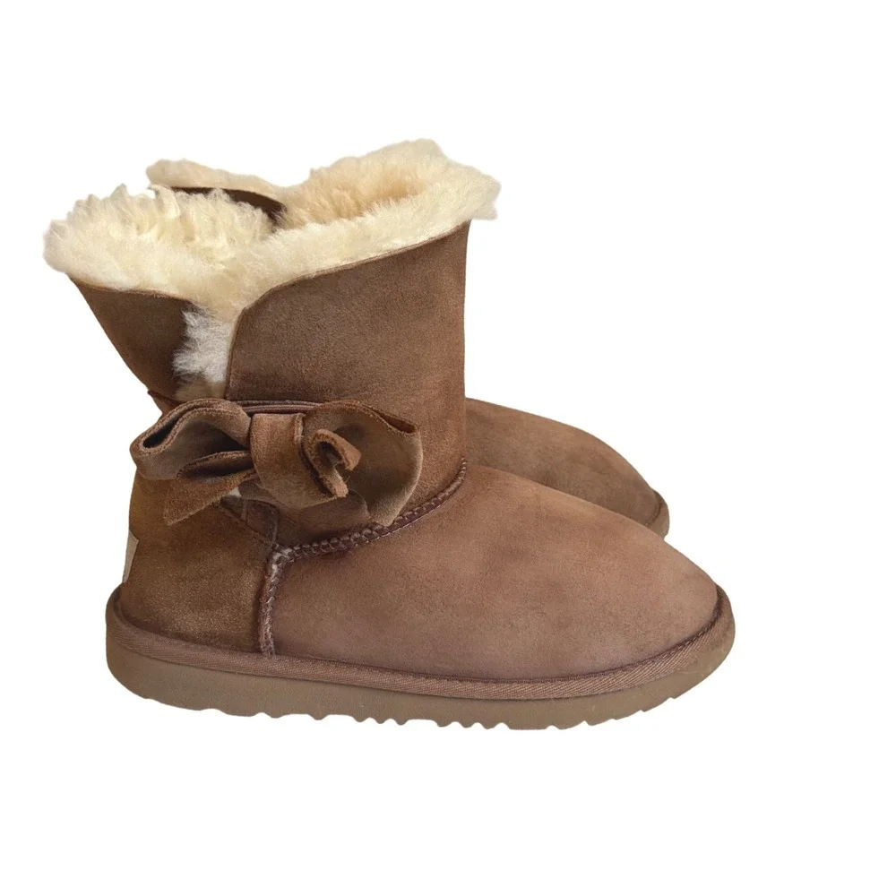 UGG Kids Gita Bow Chestnut Suede Shearling Boots Size 4 1017397K